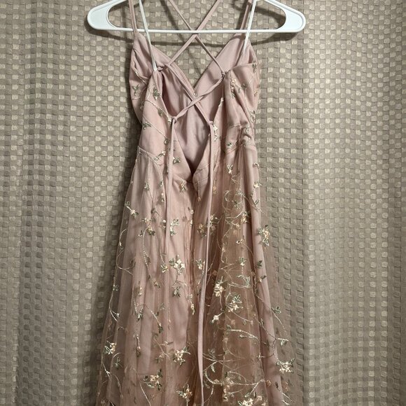 Pink/Flowered Cocktail Dress- Size L - Picture 2 of 4